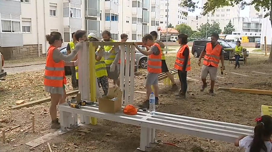 Alunos de Arquitetura no bairro das Campinas