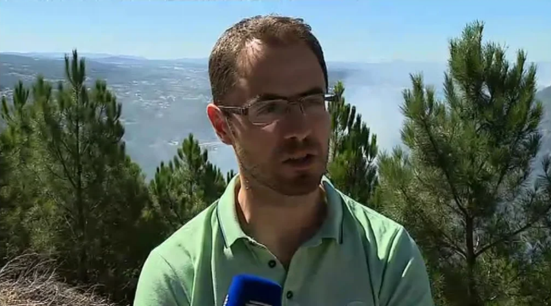 Incêndio em terrenos baldios em Vila Real