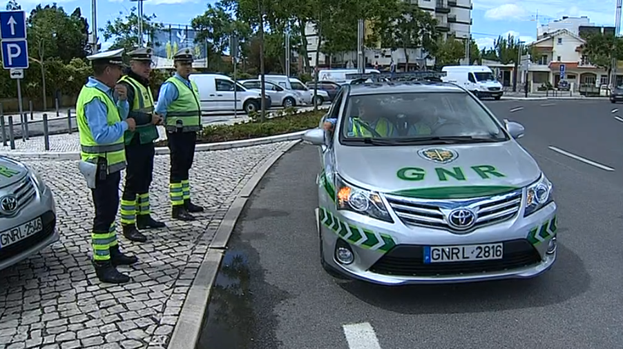 GNR patrulha a pé
