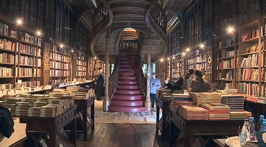 Obras na Livraria Lello