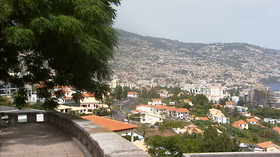 Imposto adicional ao IMI