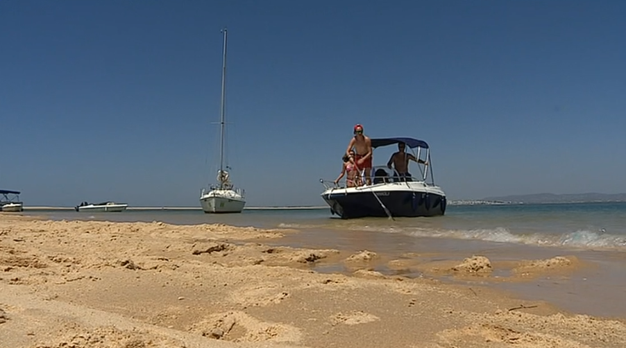 Turismo na Ilha da Barreta no Algarve
