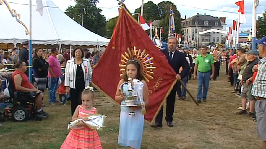 Abertura das Festas do Espírito Santo em Fall River