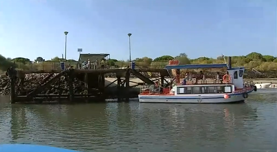 Obras no cais de Tavira