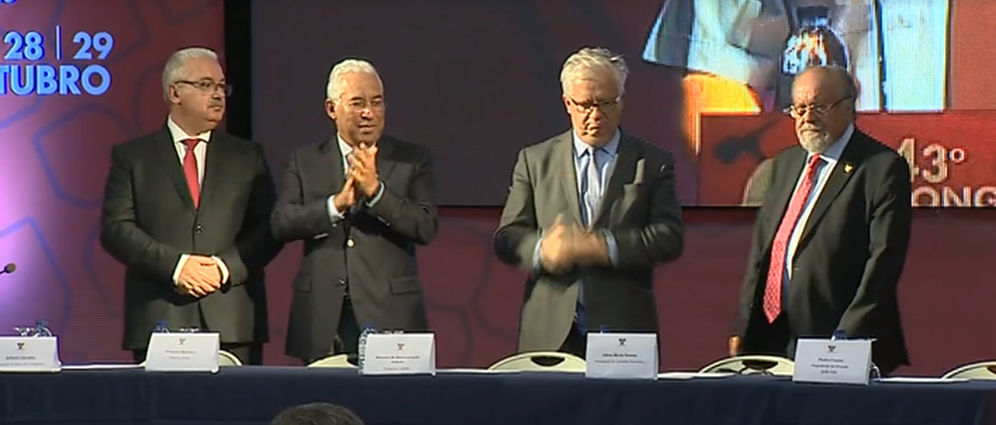 Conflito entre a Liga dos Bombeiros Portugueses e o governo