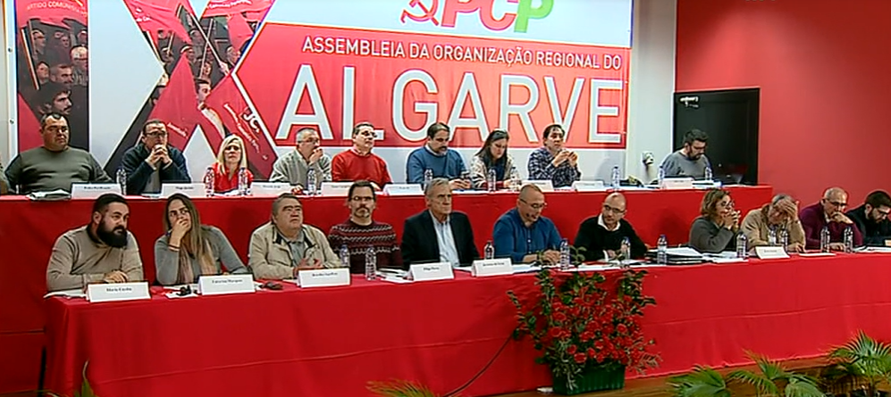 Jerónimo de Sousa na 9ª Assembleia da Organização Regional do Algarve