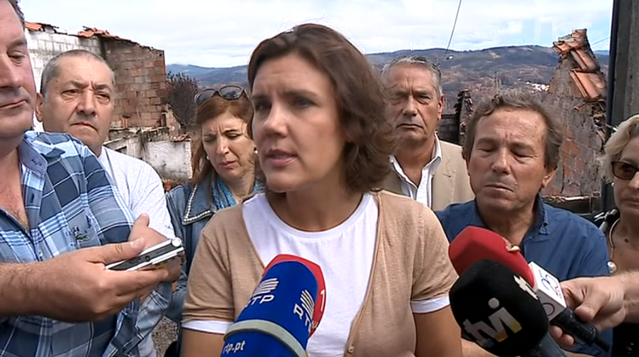 Assunção Cristas em Pedrógão Grande