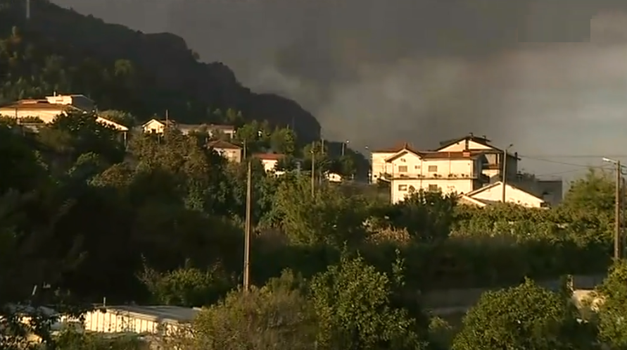 Incêndio florestal em Penafiel