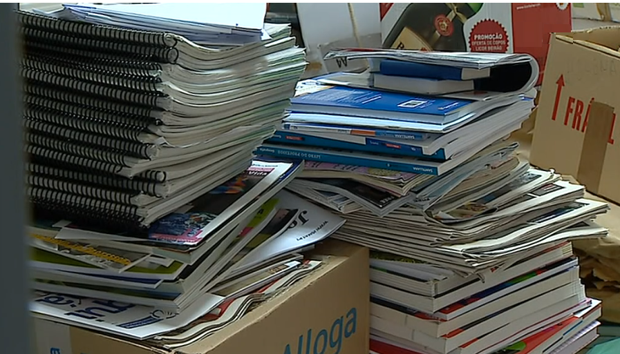 Banco de manuais escolares em São Brás de Alportel