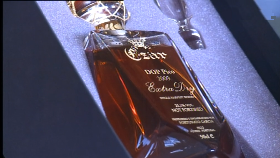 Vinho “Czar” em garrafa de cristal