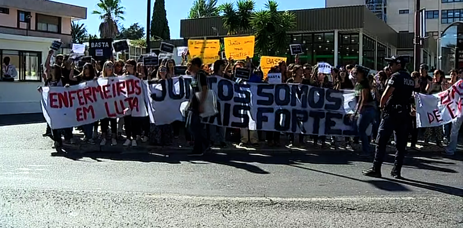 Greve dos enfermeiros adia cinco mil cirurgias