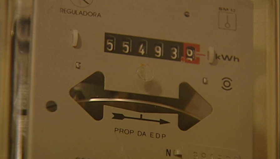 Decisão sobre tarifas da luz