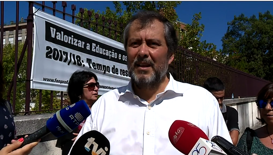 Ano letivo arranca com tranquilidade