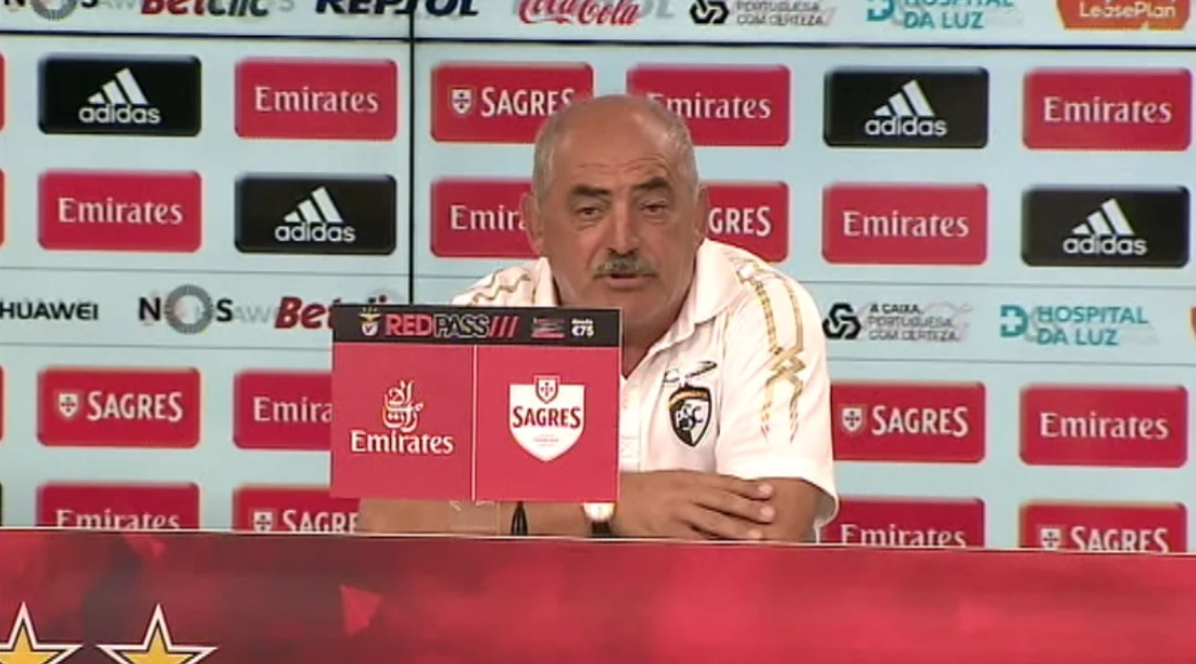 Futebol: Conferência de imprensa dos treinadores