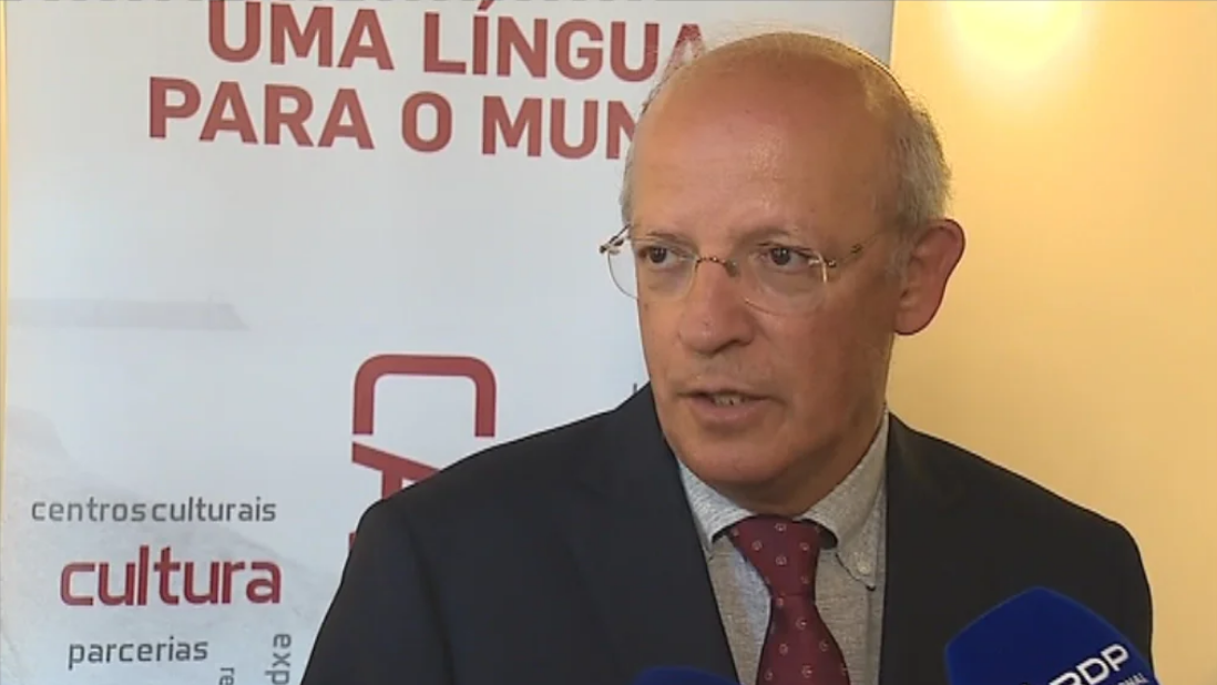 Apresentação pública da rede de ensino de português no estrangeiro