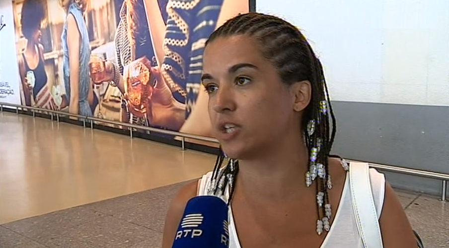 Turistas portugueses provenientes da República Dominicana no Porto