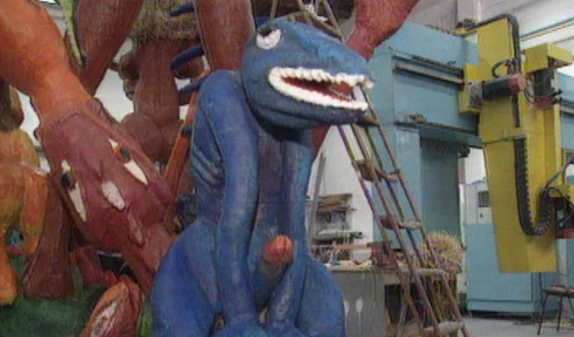 Malangatana cria escultura móvel para a Expo 98