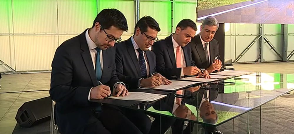 Cerimónia de assinatura para o novo aeroporto no Montijo
