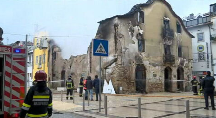 Incêndio urbano em Coimbra