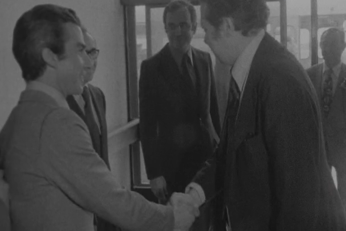 Partida de Adelino da Palma Carlos e Mário Soares para Bruxelas