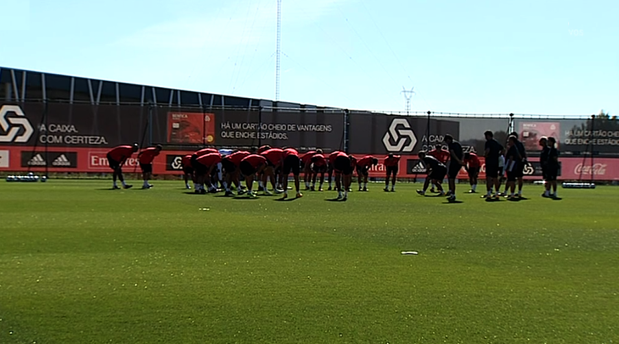 Futebol: Treino do Sport Lisboa e Benfica