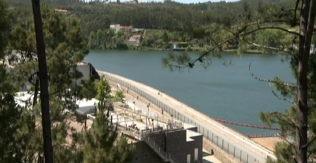 Serviços de Abastecimento e Saneamento de Águas Residuais