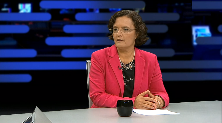 Entrevista a Elga Freire