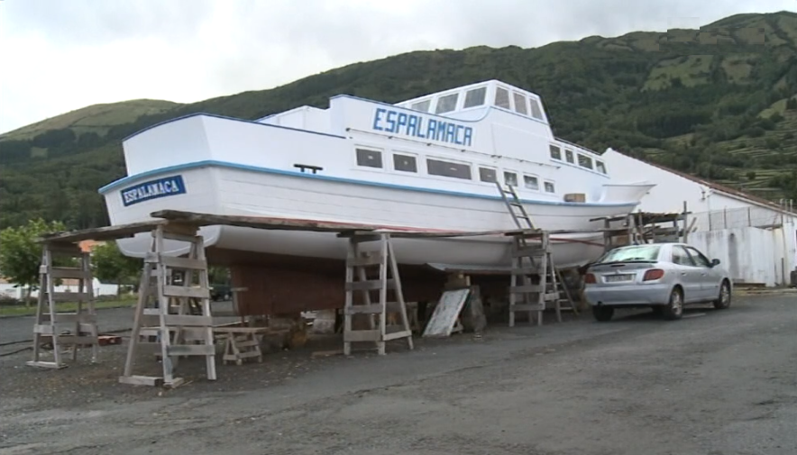 Recuperação da lancha Espalamaca