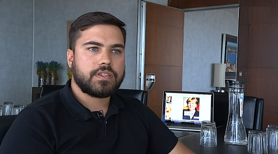 Português na campanha de Merkel