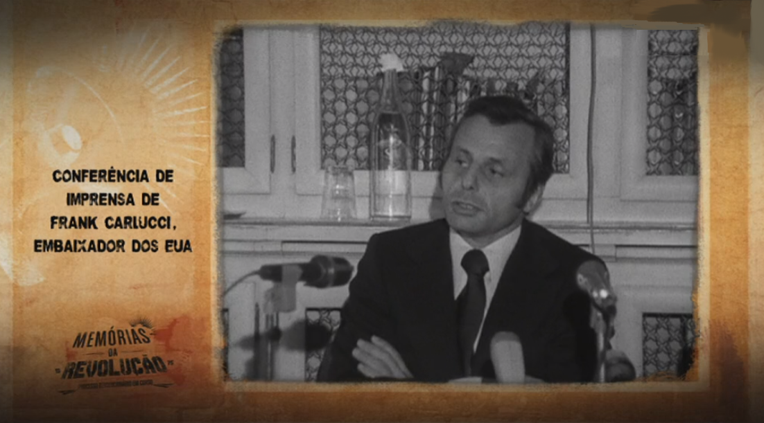 Memórias da Revolução: Conferência de Imprensa de Frank Carlucci