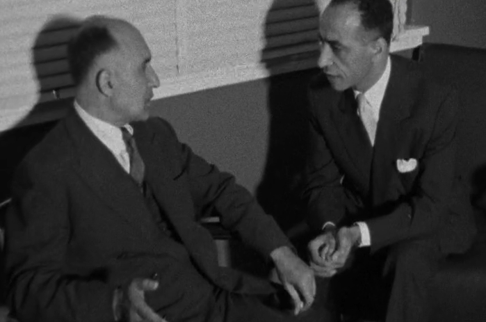 Chegada de Mahmoud Fawzi a Lisboa