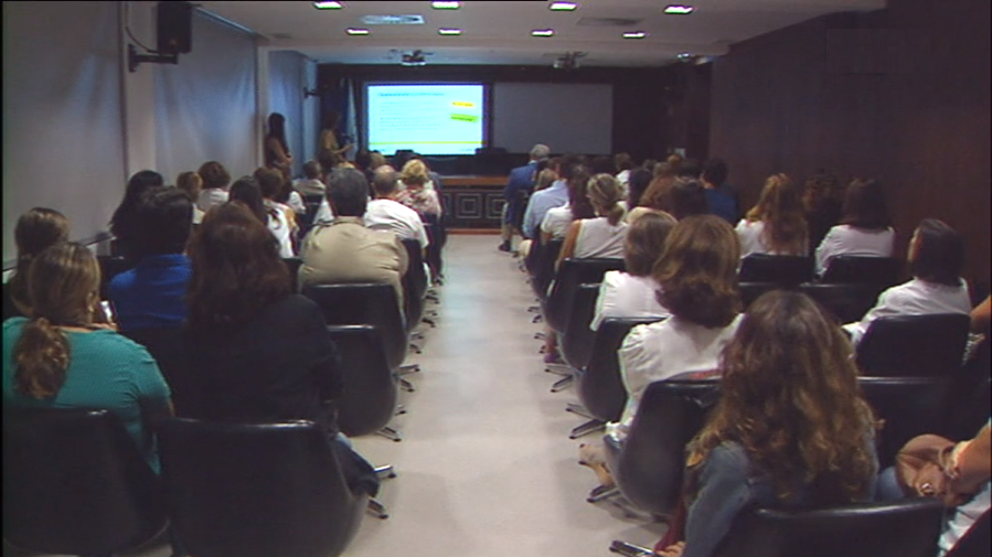 Estudo sobre o comportamento alimentar e a atividade física na Madeira