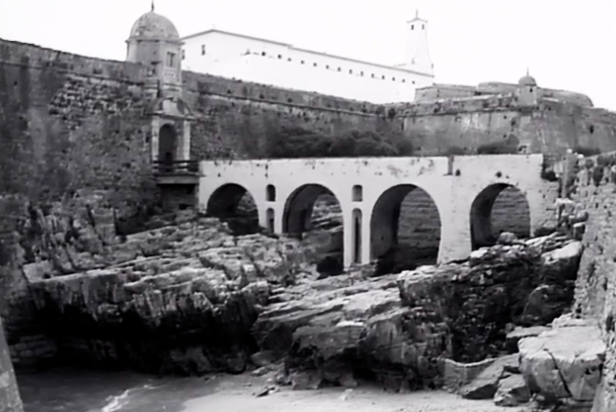 1960: Porque rugem as ondas do mar… – 1961: O ano de todos os perigos – Parte I