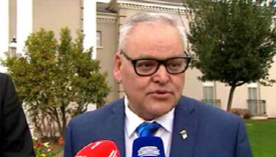 Vasco Cordeiro reúne com Luso Eleitos EUA