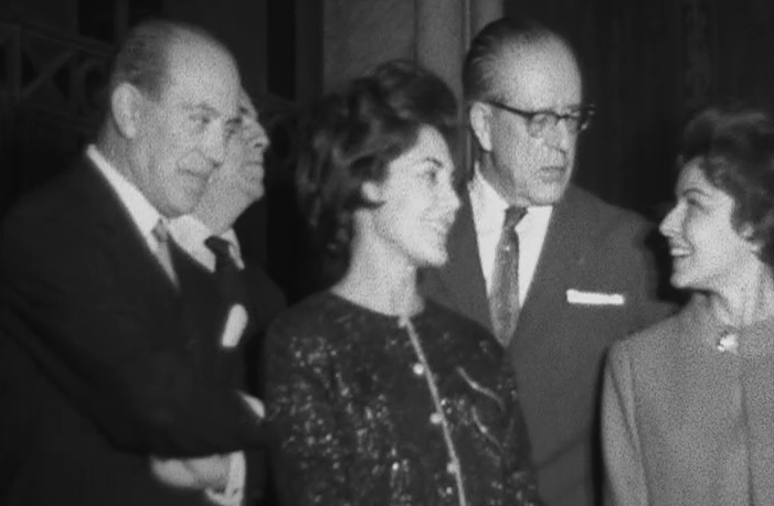 Oferta do retrato de Carlos Malheiro Dias