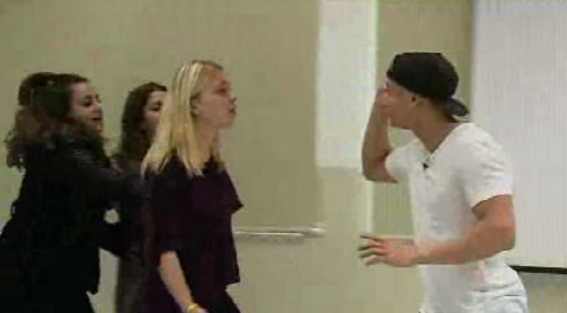 Violência no namoro