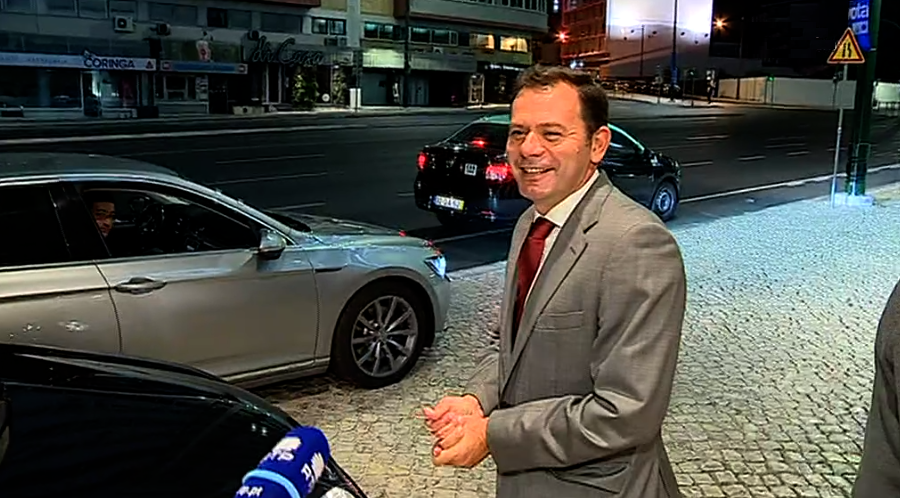 Corrida à liderança do PSD