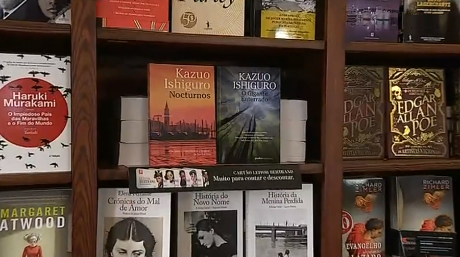 Livros de Kazuo Ishiguro na Bertrand