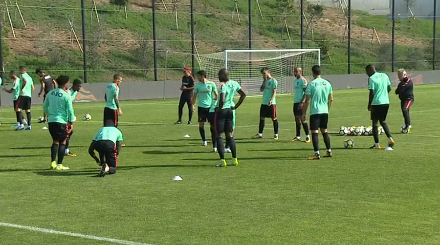 Futebol: Treino da Seleção de Portugal