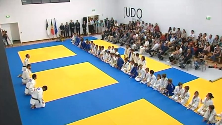 Governo regional visita Ilha de São Jorge