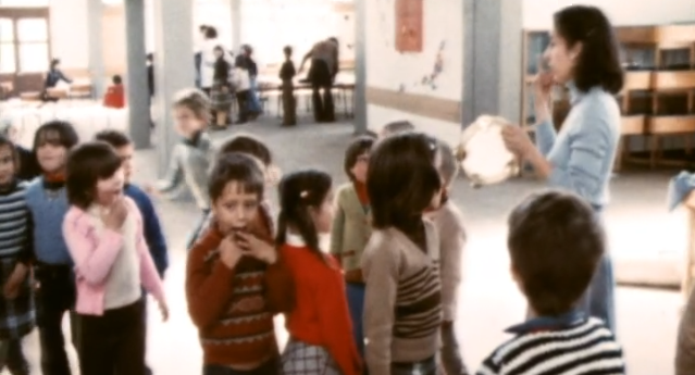 Binário: Crianças/Música/ Os Primeiros (Com)Passos