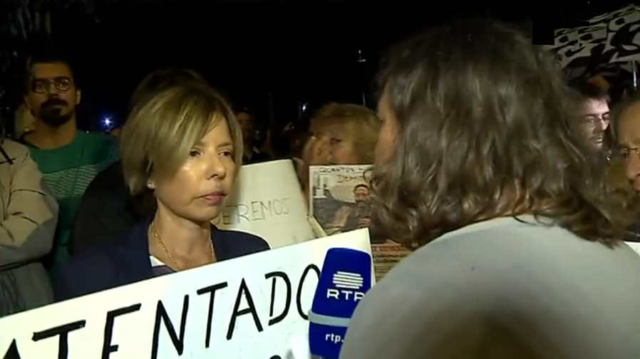 Manifestação de solidariedade com as vítimas dos incêndios