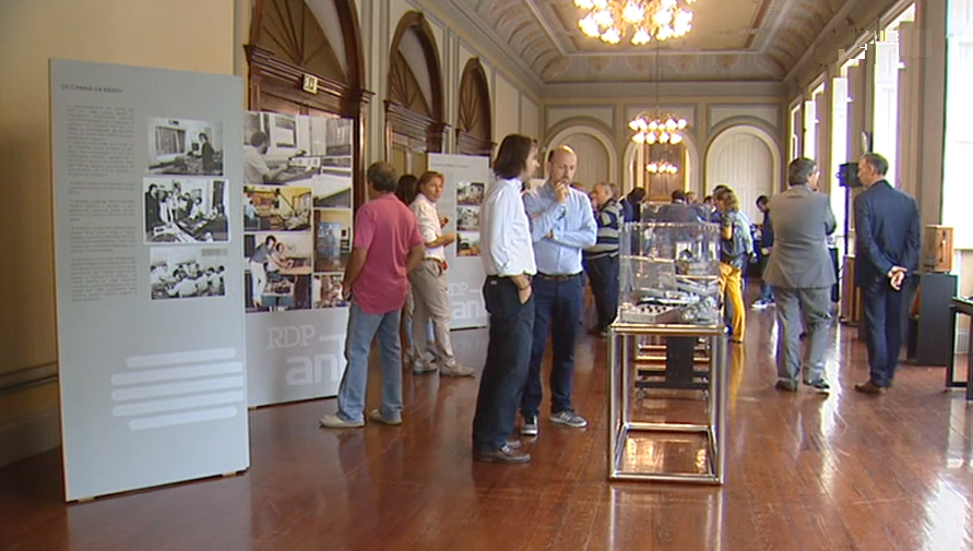 Exposição sobre os 50 anos da rádio pública na Ilha da Madeira