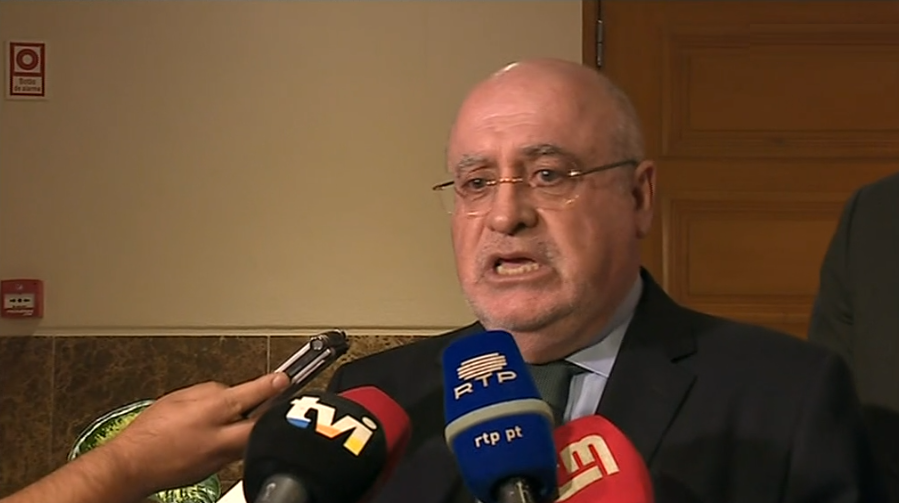 Capoulas Santos reúne com autarcas após incêndios