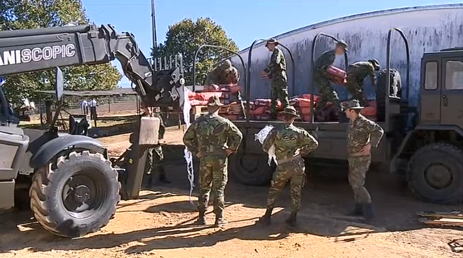 Distribuição de rações animais