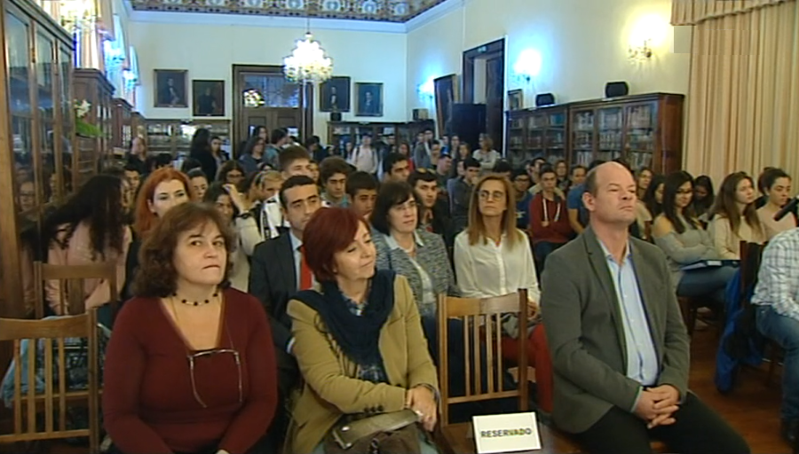 “Chá com Antero” em São Miguel