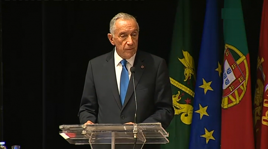 Marcelo Rebelo de Sousa discursa na Academia Militar