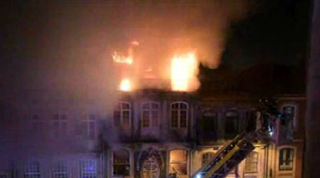 Incêndio na casa de Almeida Garrett