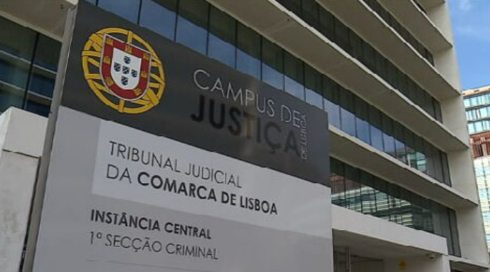Julgamento por alegada ligação ao Estado Islâmico