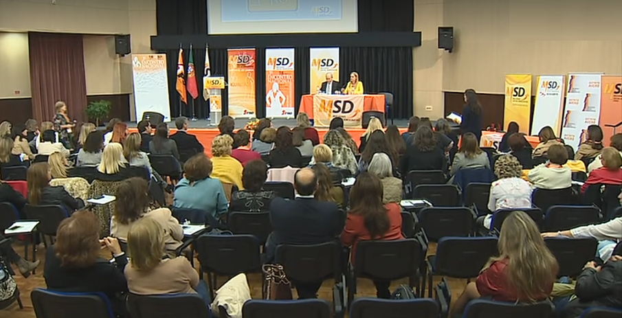 Rui Rio e Pedro Santana Lopes criticam Governo